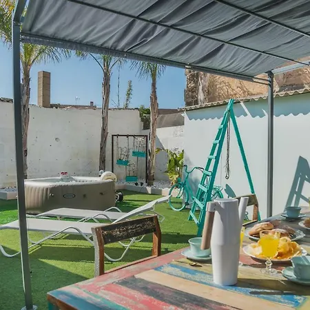 Jofres House
